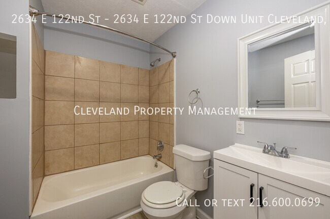 Building Photo - 2634 E 122nd St