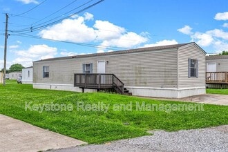 Building Photo - 918 Gabby Ln