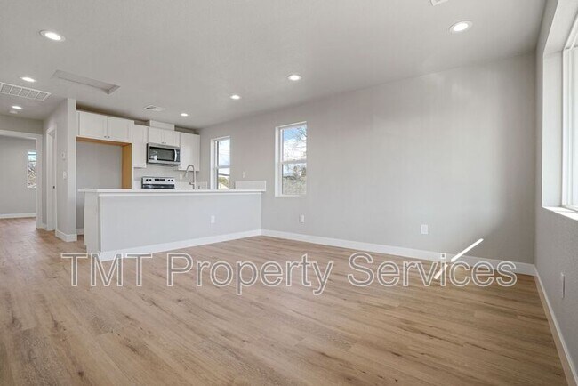Building Photo - 4190 35th St