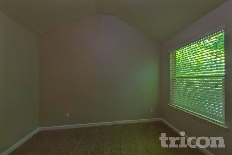 Building Photo - 377 Lossie Ln