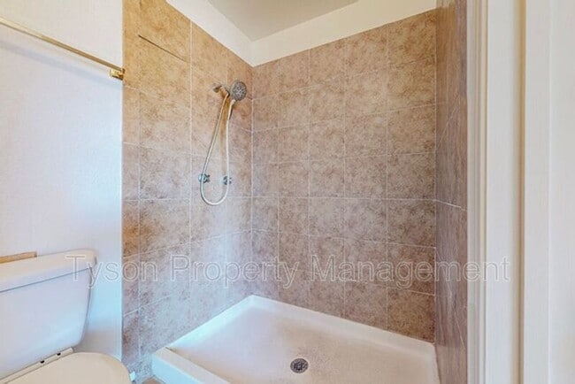 Building Photo - 708 Buckboard Rd SE