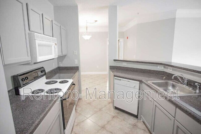 Building Photo - 4802 51st St W
