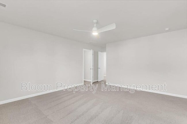 Building Photo - 641 Silver Spruce St