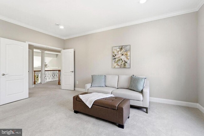 Building Photo - 19925 Interlachen Cir