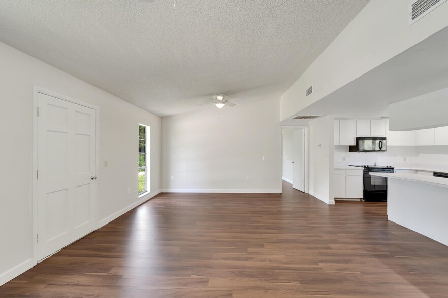 Building Photo - 502 Euclid Ave