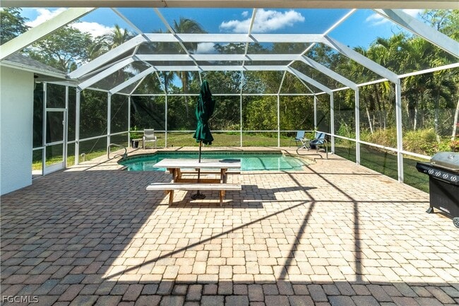 Building Photo - 8896 Bracken Way