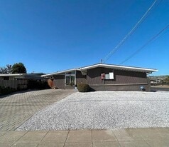 Driveway to park 3-4 cars easily - 27596 La Porte Ave
