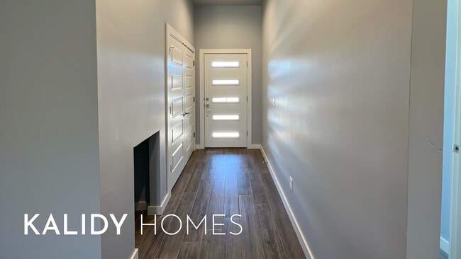 Building Photo - 424 Remington Ave