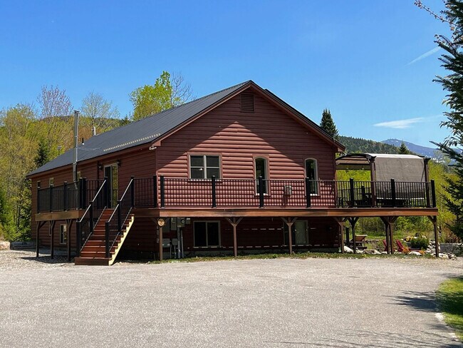Building Photo - 1800 US-302