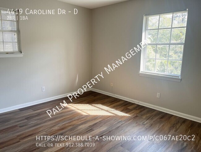 Building Photo - 4419 Caroline Dr