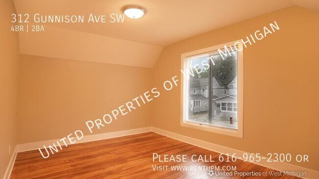 Building Photo - Pre-Lease | Available 7/21/25 | Unique 4 B...