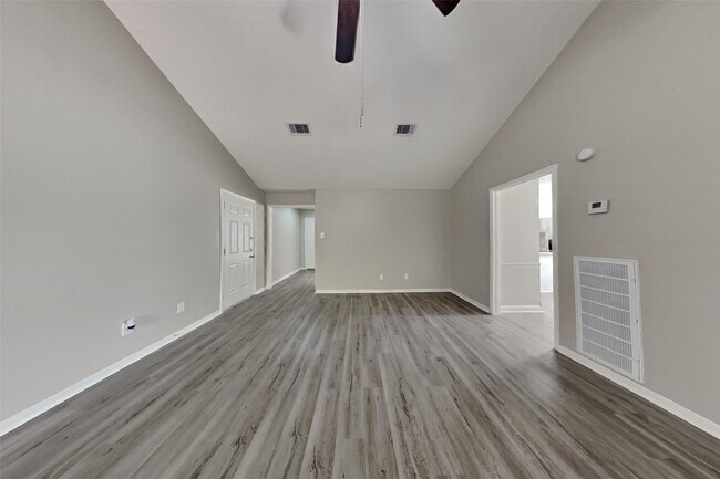 Building Photo - 22731 Elm Bark St