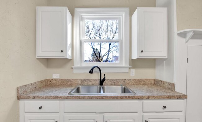 Building Photo - Coming Soon! Charming 4 Bedroom Home in Yo...