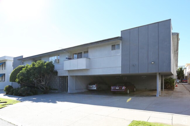 Jasmine Apartments - 3525 Jasmine Ave