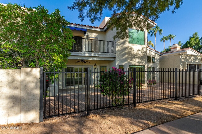 Building Photo - 9414 S 51st St