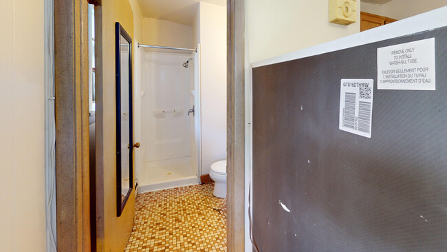 115-L-Bathroom - 115 East Gilman