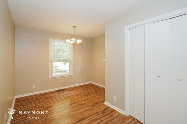 Building Photo - 543 Donna Dr
