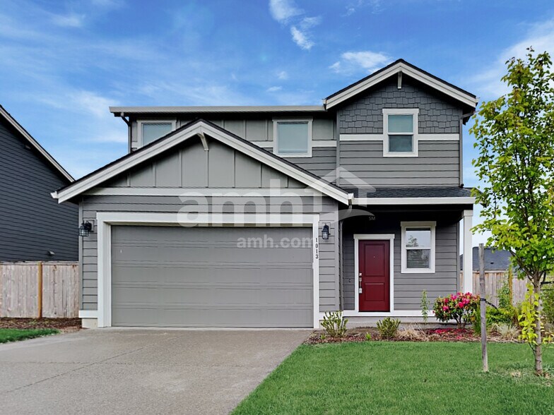 Primary Photo - 1013 NE 11th Way