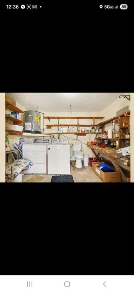 Building Photo - 6336 Butte Ave