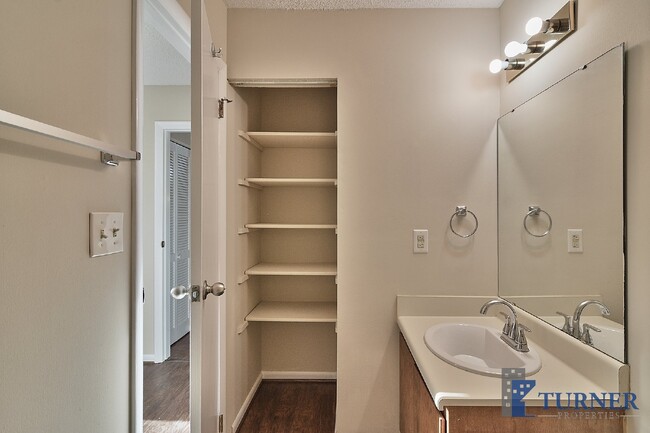 Building Photo - 405 Harbison Blvd #422, Columbia, SC 29212