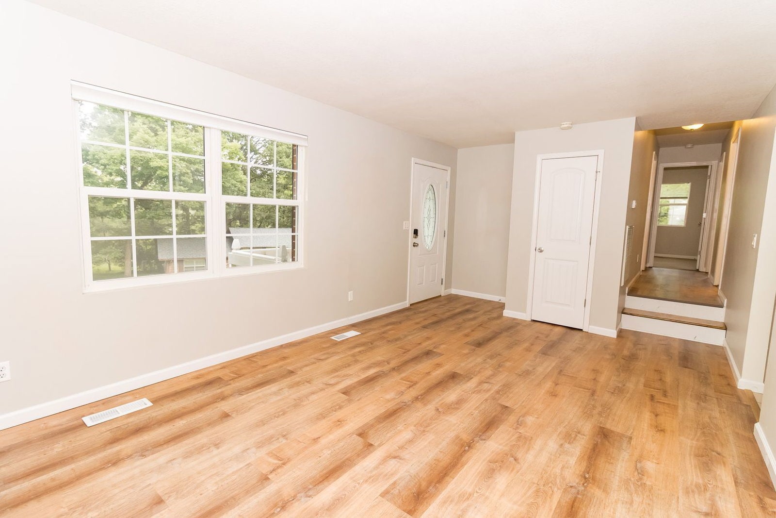 Building Photo - 9134 Westminister Cir Dr