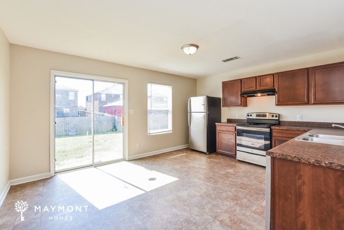 Building Photo - 122 David Barnes Dr