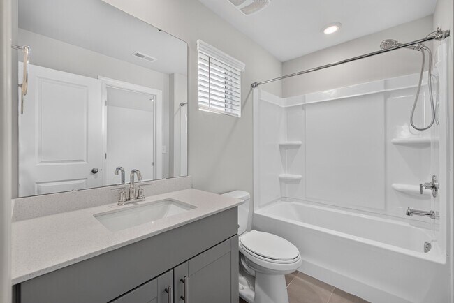 Building Photo - 314 Hyssop Ct