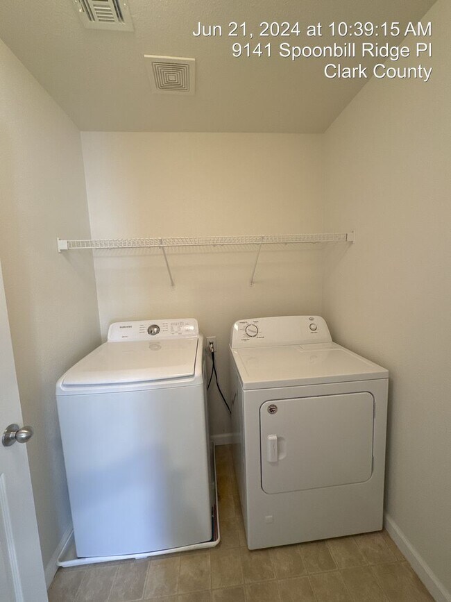 Building Photo - Upgraded 3BR Home in Spring Mountain Ranch...