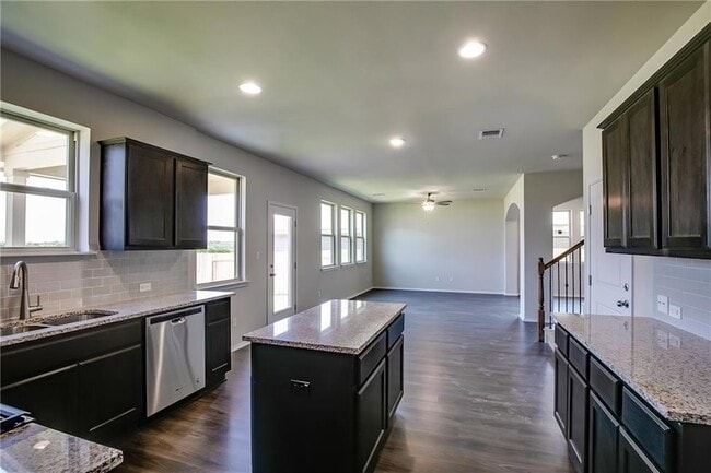 Building Photo - 349 Horsemint Way