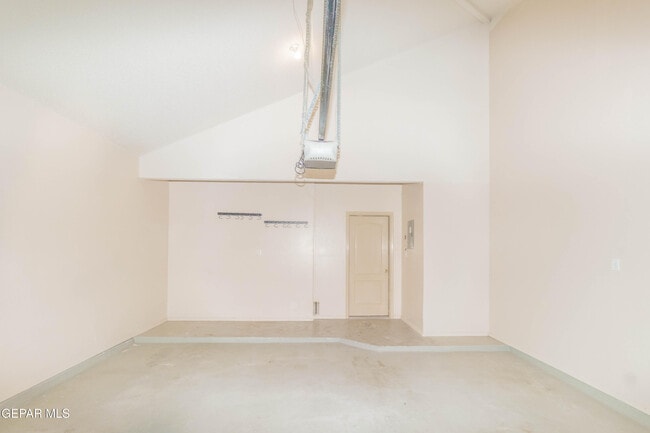 Building Photo - 3712 Prairie Rose St