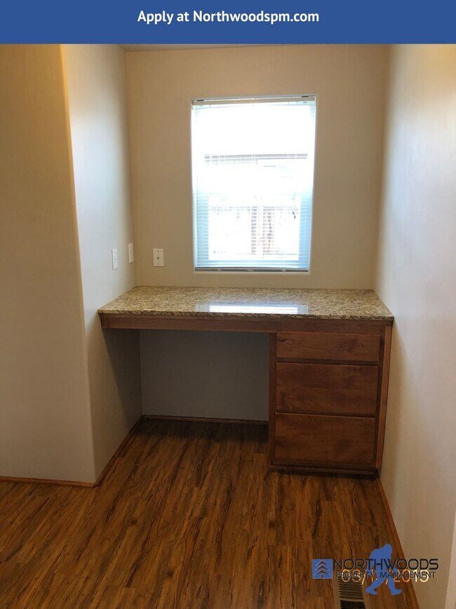 Building Photo - Welcome Home to this Beautiful 1982 Sq. Foot  4 bedroom, 2.5 bath house.