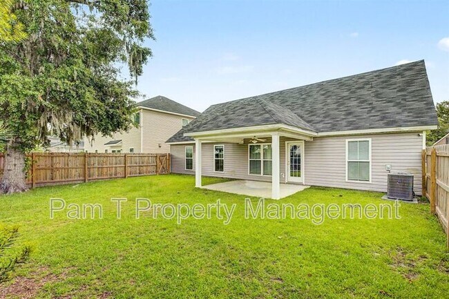 Building Photo - 20 Swallow Tail Cir