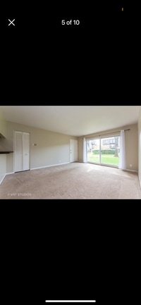 Building Photo - 9397 Bay Colony Dr