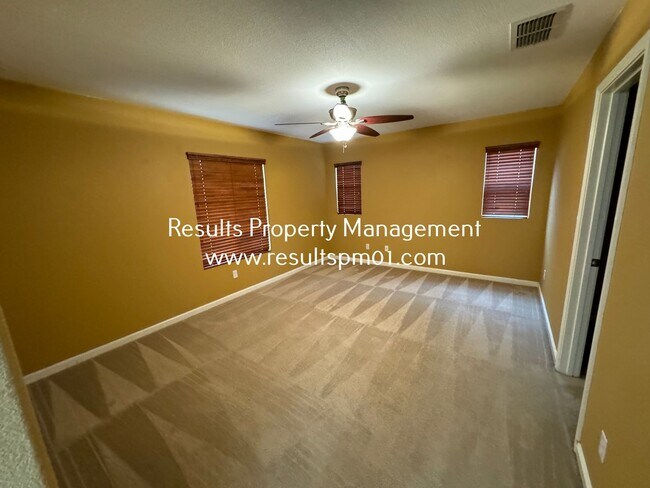 Building Photo - Coming Soon! Lovely Courtyard Home 3 Bedroom w Bonus Rm