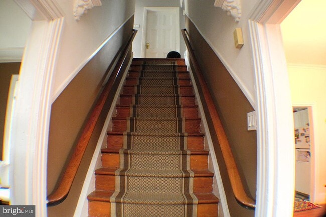 Building Photo - 2305 Madison Square