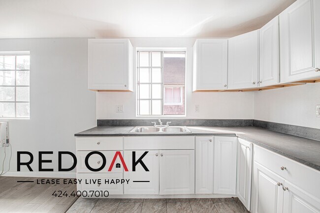 Building Photo - 5442 Virginia Ave