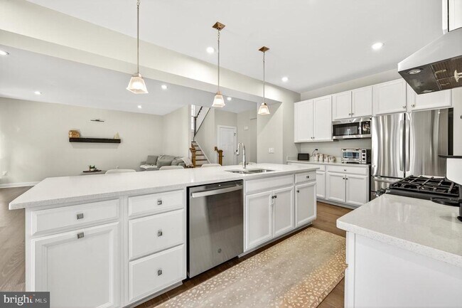 Building Photo - 167 Aspen Ln