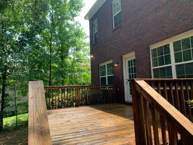 Building Photo - 506 Eagle Pointe Dr