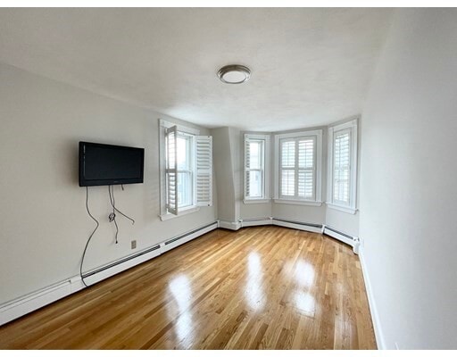 Building Photo - 130 P St