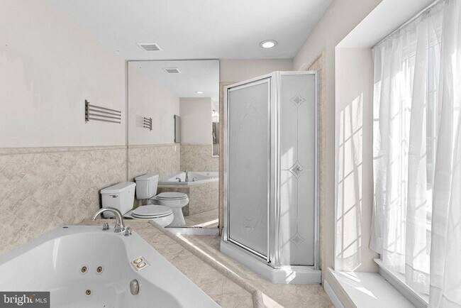 Building Photo - 8916 Arley Dr