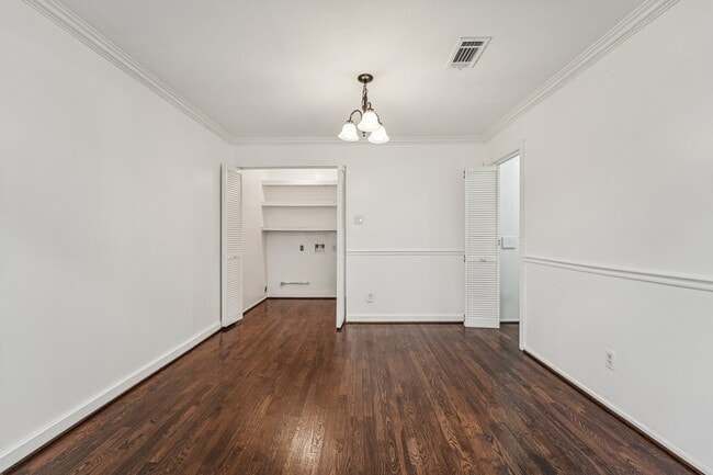 Building Photo - 3103 Glade Springs Dr