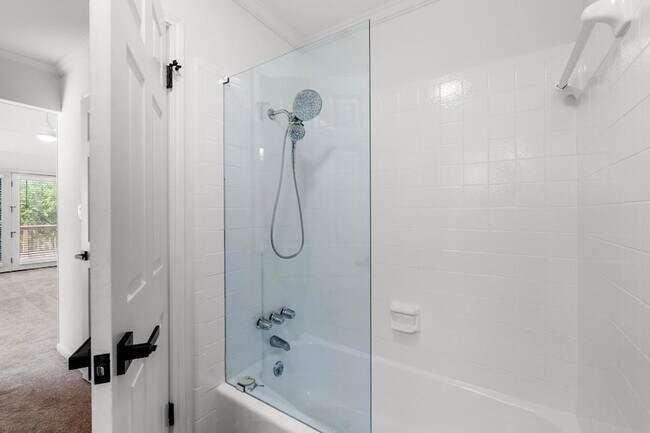 Building Photo - 6603 Whitemarsh Valley Walk