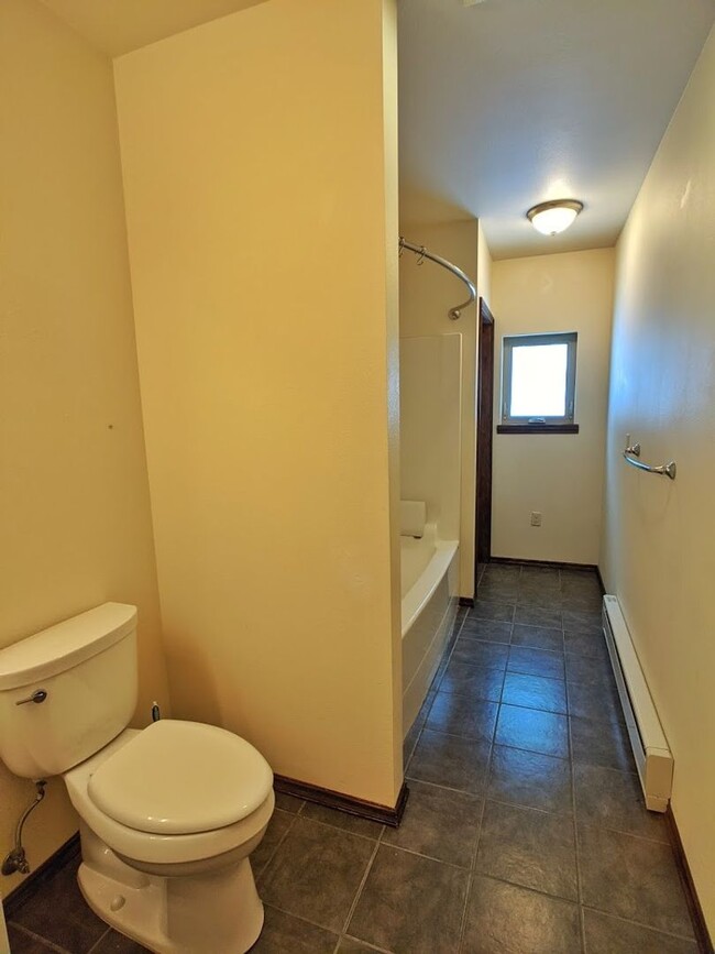 Building Photo - 139