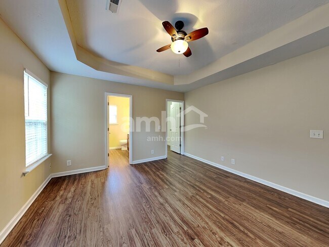 Building Photo - 1228 Shannon Ln