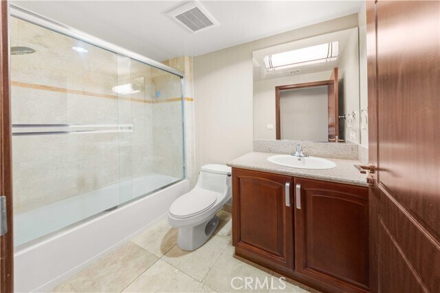 Building Photo - 11218 Camarillo St