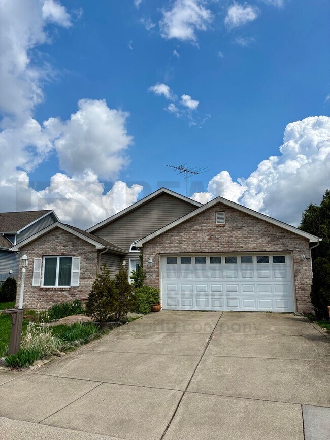 Building Photo - Energy-Efficient 3 Bed / 2 Bath Home with Solar + 2-Car Garage