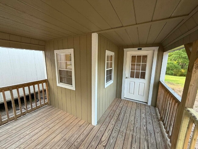 Building Photo - Charming 1-Bedroom Home with Modern Amenities in Longview, TX! - Available in May