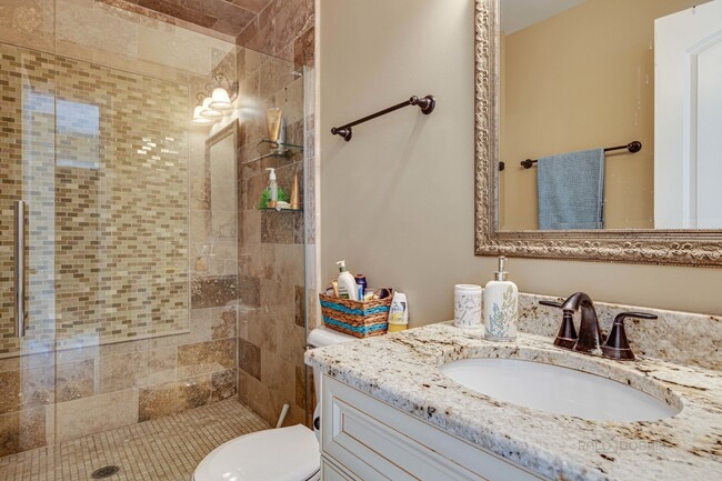 Building Photo - 2238 Gleneagles Dr