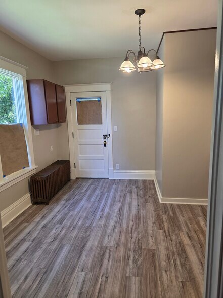 Building Photo - 967 St Anthony Ave