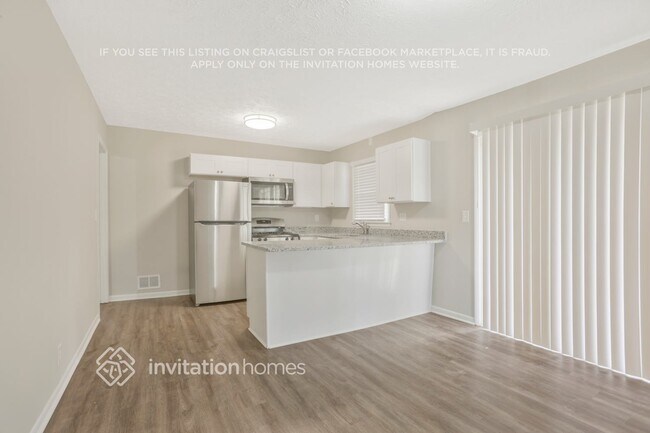 Building Photo - 567 San Pablo Dr